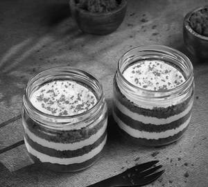 Red Velvet Jar cake