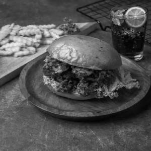 Peri Peri Chicken Burger + Medium Fries + Coke