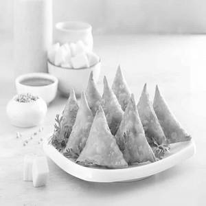 Navtad Samosa [12 Pcs]