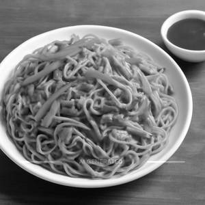 Veg schezwan noodles