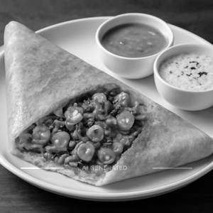 Paneer Schezwan Dosa