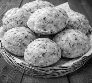 Methi Pooris(5Pcs)