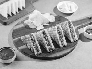 Paneer Tikka Sandwich-Grilled