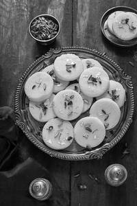 White Penda