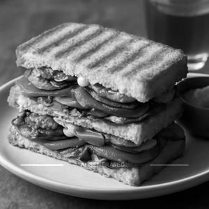 Veggie Grilled Sandwich