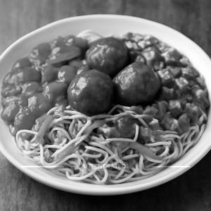 Veg tripple noodles