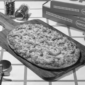 Green Capsicum Pizza.