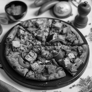 Tandoori Paneer Pizza [7 Inches]