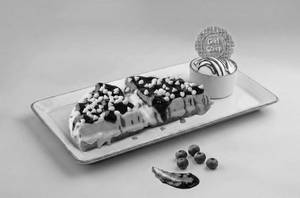 Blueberry White Choco Waffle