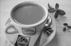 Pudina Elaichi Chai