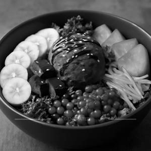 Chocolate dessert bowl