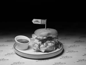 Omelette Cluckhouse (egg Omelette Burger)