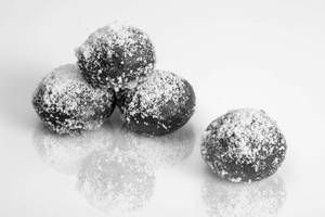 Dry Jamun