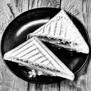 Chatpata Sandwich [ Without Coleslaw]