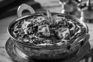 Makhmali Palak Corn Paneer