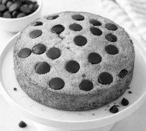 Choco chip butter cake