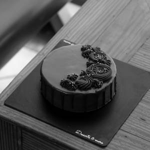 English Truffle Cake ( 350gm )