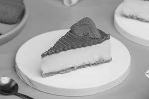Lotus Biscoff Baked Cheesecake Slice