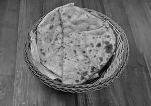 Cheese Garlic Naan