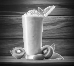 Kiwi Lassi ( 137 and 188 calories )