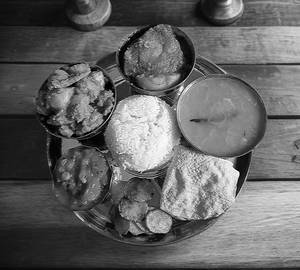 Katla Thali