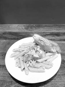 Classic Alfredo Pasta- Chicken
