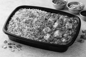 Paneer Chilly With Veg Fried Rice Or Noodle Bowl