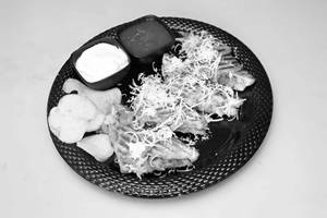 Cheese Chilli Paneer Grill Sandwich (regular)