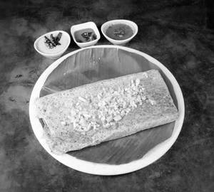 Onion rava dosa