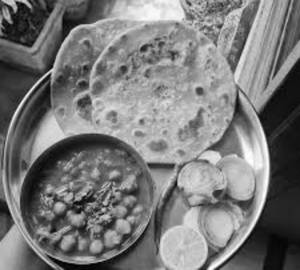 Paneer Paratha Chole Combo