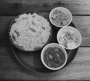 Polau + Seasonal Vegetable And Paneer Butter Masala / Dhokar Dalna