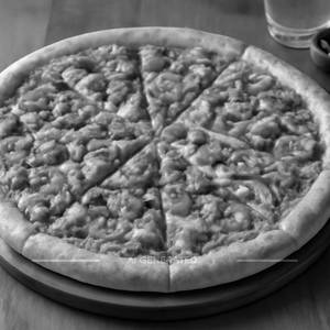 Family Chicken Mexican Pizza (12 Pcs)