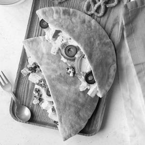 Garden Fresh Cream Cheese Pita Pocket [whole wheat].