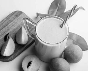 Natural Chickoo Thickshake