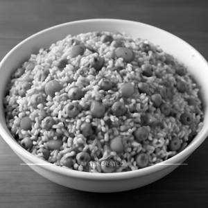 Naveena spl. fried rice (veg )