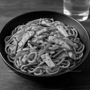 Schezwan egg noodles