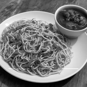 Veg noodles 750  ml with  veg manchurian  250  ml