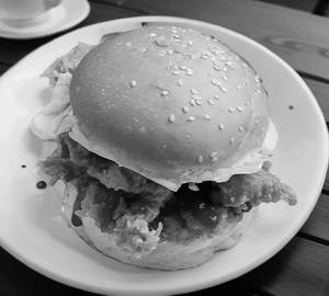 Shawarma Cheese Burger