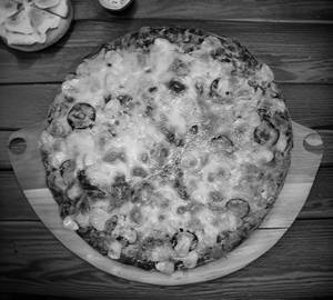 Chicken Cheese Corn Pizza (Large) [9 inchis]