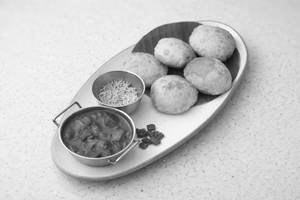 Club Kachori Sabzi [5 Pieces]