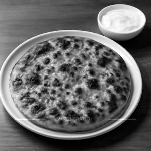 Tandoori Aloo Paratha With Curd