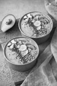 Super Avocado Smoothie Bowl
