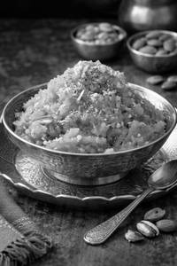 Moong Dal Ka Halva (100 Gm)