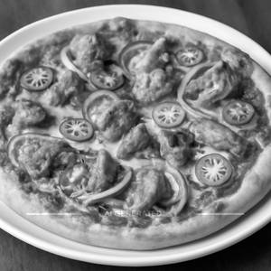 Zesty Chicken Pizza