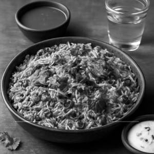 Veg Hyderabadi Biriyani (Pack of 4)     
