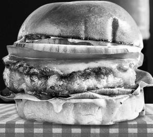 Veg Patty Cheese Burger (1 pcs)