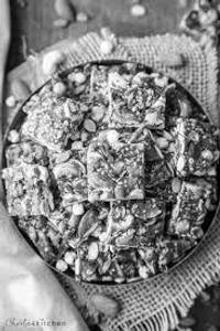 Dryfruit chikki