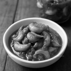 Garlic Pickle