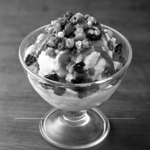 American Dry Fruit Sundaes