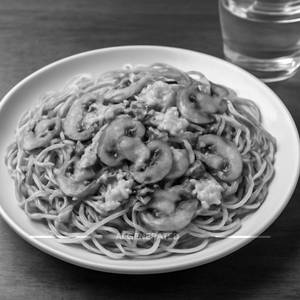 Egg Mushroom Noodles